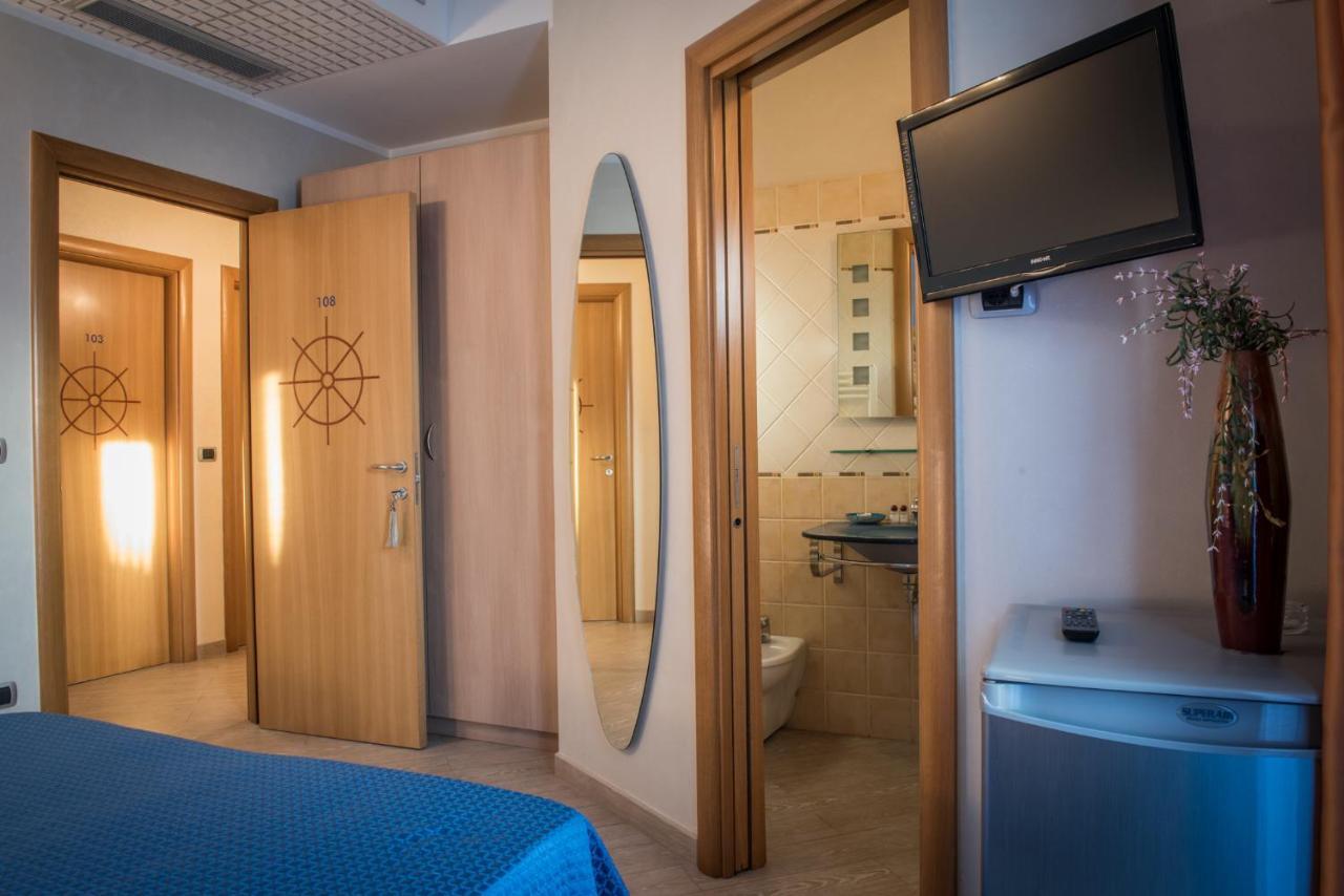 Hotel Mirage 토레 산타 사비나 객실 사진